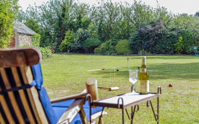 The School House - Luxury Home With Large Garden