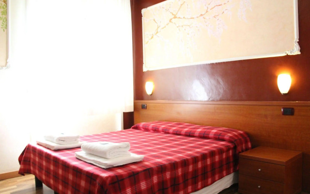 Hotel America
