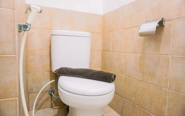 Best Deal And Enjoy Living Studio Green Pramuka City Apartment