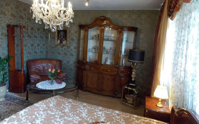 Weena House