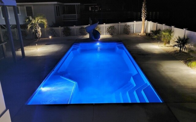 Ohana Tides 5 Bedroom Home by Redawning