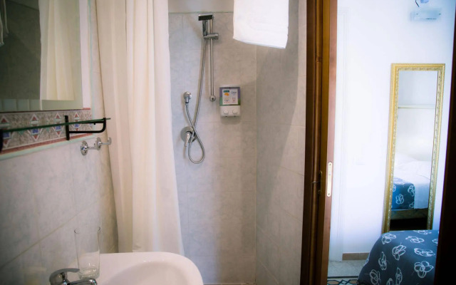 St. Peter Central Rooms B&B