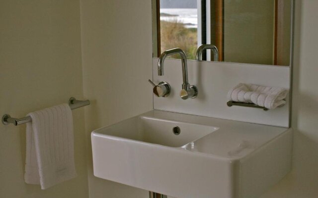 Cloudy Bay Beach House