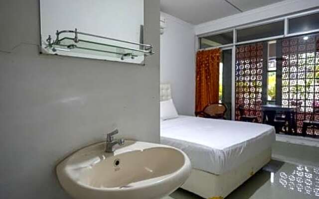 KoolKost Syariah @ Wisma Fastabiq (Minimun Stay 6 Nights)