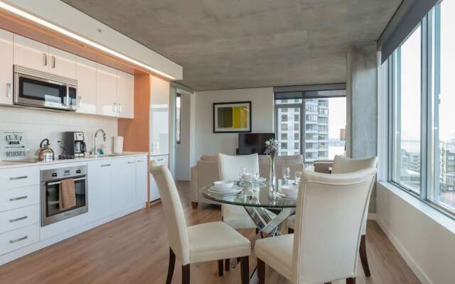 Downtown Seattle 3rd Ave Apartments