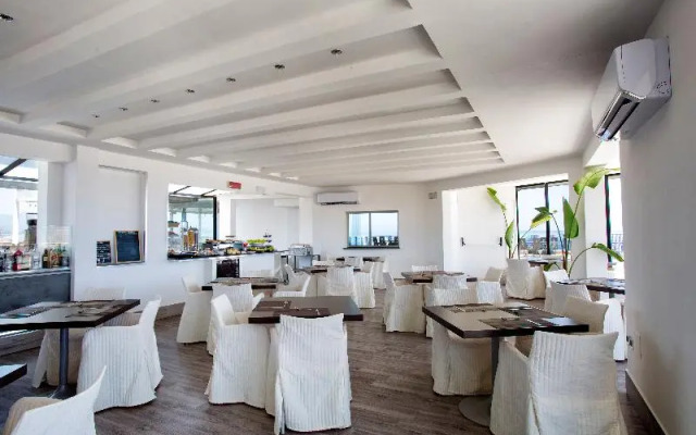 Grand Hotel Yachting Palace