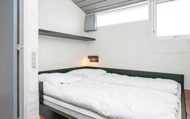 6 Person Holiday Home in Brovst