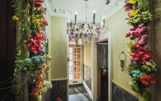 The Crags Hotel