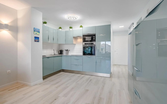 HeatedPool 4 bedrm 200m of Best Beach Tenerife WiFi