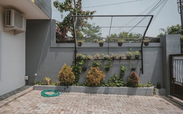 RedDoorz Syariah near Pahoman Stadium Lampung