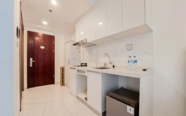 Simply Design Studio Room Sky House Alam Sutera Apartment