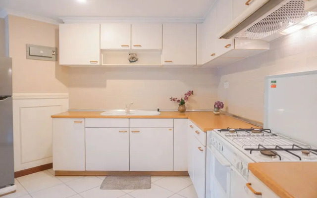 Spacious And Luxury 3Br At Sudirman Tower Condominium Apartment