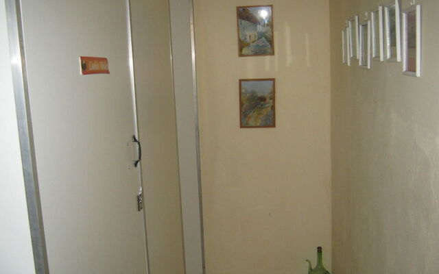 Terrylin Backpackers - Adults Only
