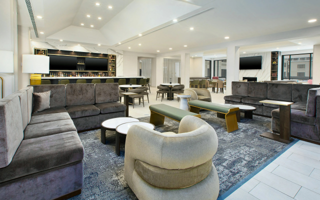 DoubleTree by Hilton Detroit Novi