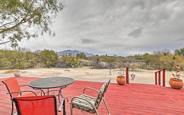 Mountain-view Retreat w/ Modern Interior & Kitchen
