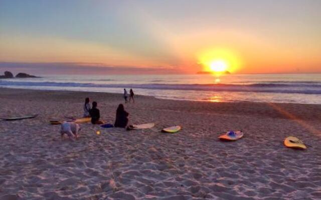 Barra Surf Hostel Florianopolis