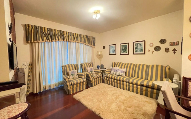 Apartamento no centro de Gramado 200 Metros da Rua coberta