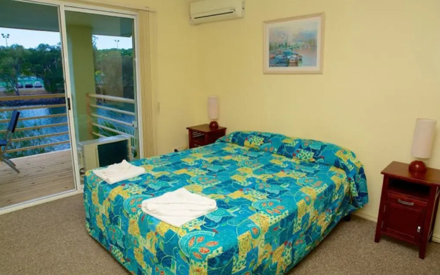 Sailfish Cove
