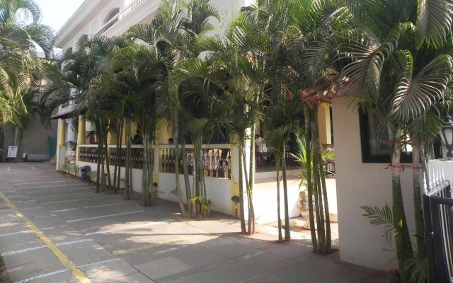 Riverside Regency Resort