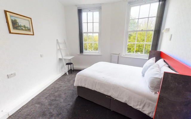 The Station Aparthotel