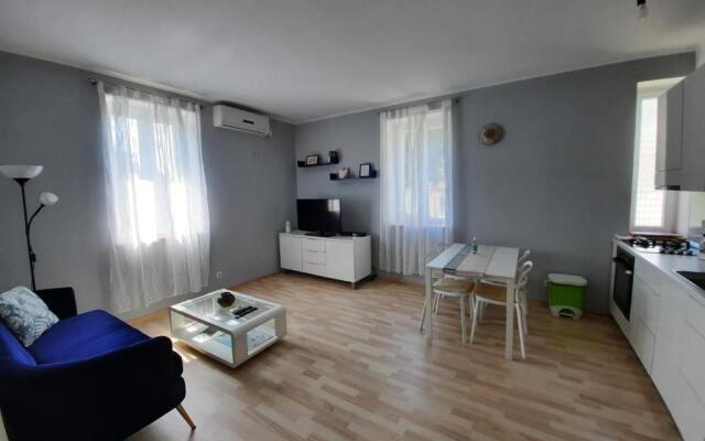 Hostrinus apartment