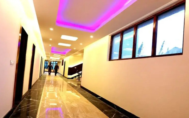 Hotel The Grand Khasdan