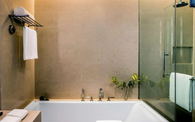 The Color Living Hotel