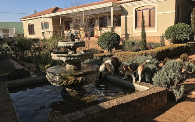 Clarens Butterfly Beds Villa