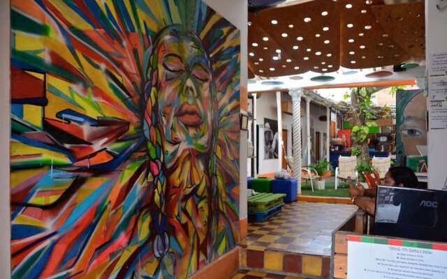 Tree House Hostel