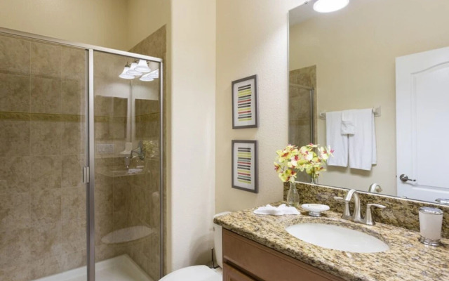 Bismarck Palm Townhome 8971