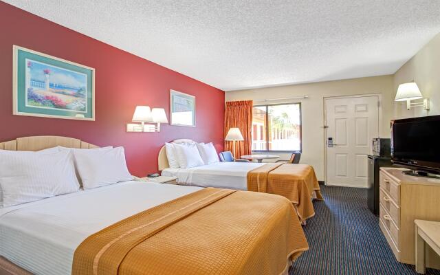 Hotel South Tampa & Suites