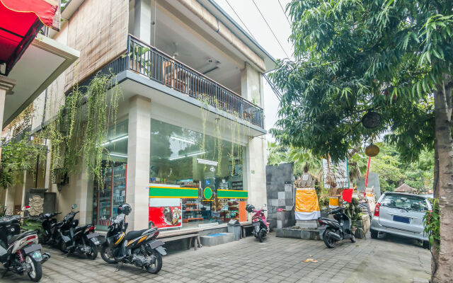 ZEN Rooms Ubud Pengosekan 1