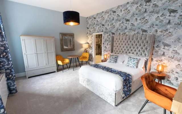 Resolution Hotel