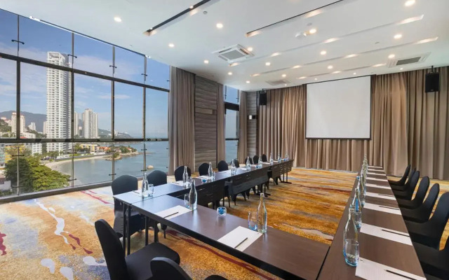 Hompton by the Beach Penang