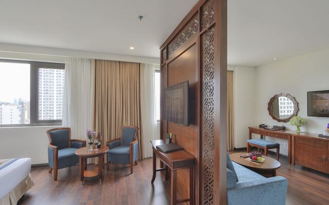 Balcona Hotel Da Nang