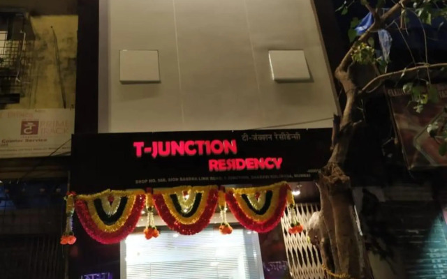 T Junction Residency by OYO Rooms