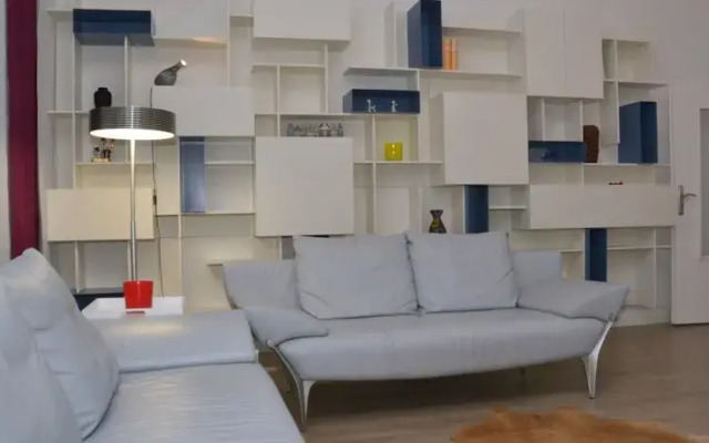 Luxury Design Apartment with Spree View