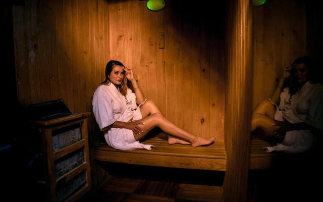 Orei' Suites & Spa
