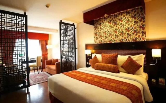 Park Lane Hotel