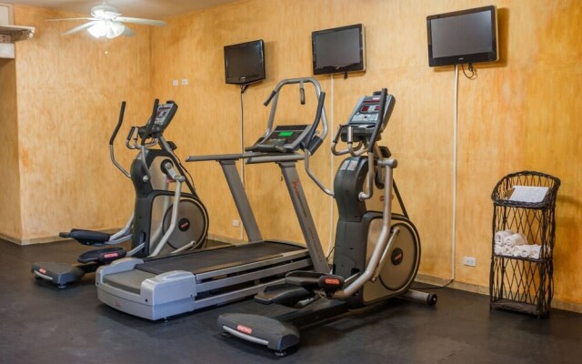 Resort Villa + Pool + Private Outdoor Space