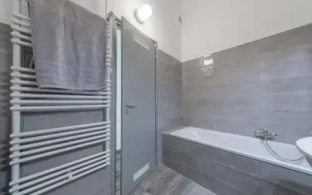 Kimchi Apartment