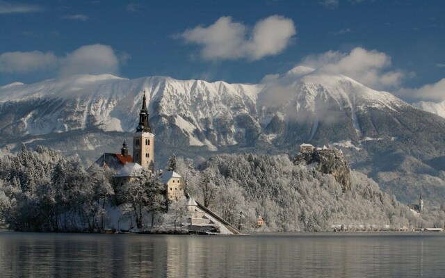 Lovely Apartment in Bled near Lake