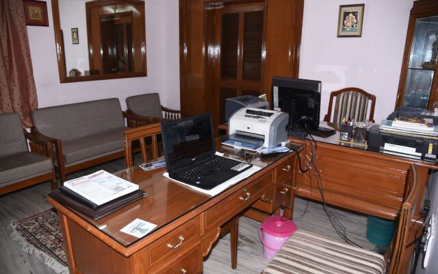 Anjani Mansion Guest House
