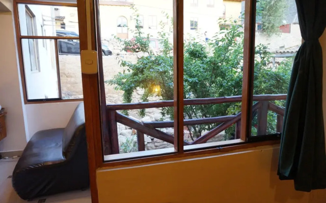 Hostal Los Andenes
