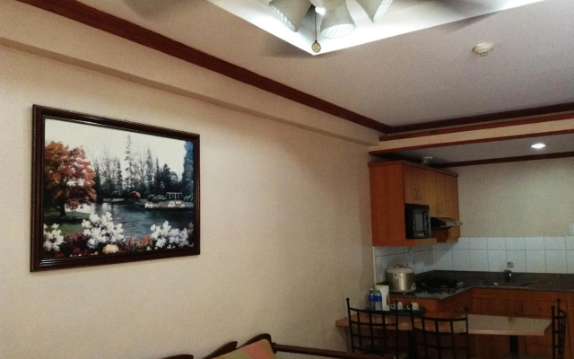 Crown Regency Residences Davao Hotel