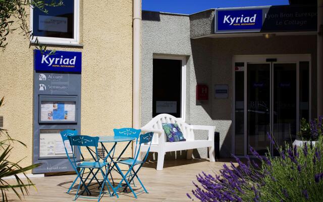 Hotel Kyriad Lyon Est - Bron Eurexpo Le Cottage