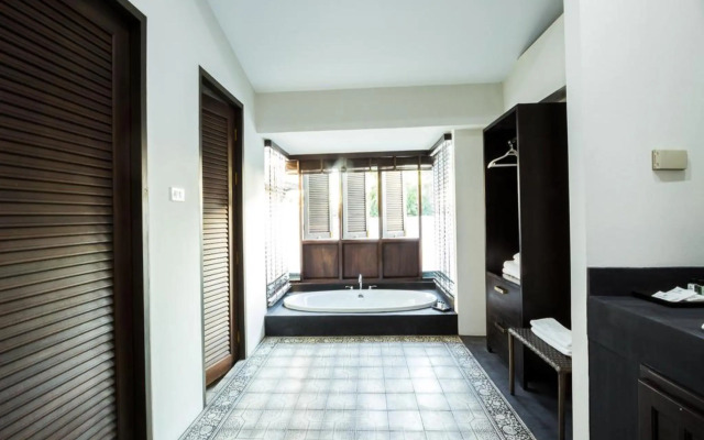 Jamadevi Hotel