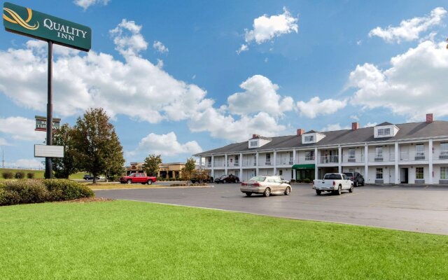 Quality Inn Scottsboro US/72 - Lake Guntersville Area