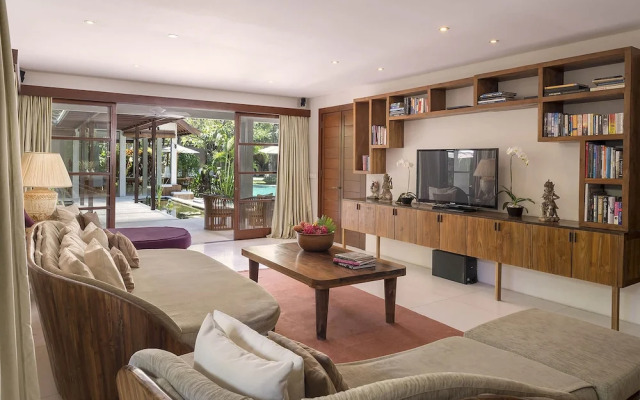 Lataliana Beachside Villa Estate Seminyak