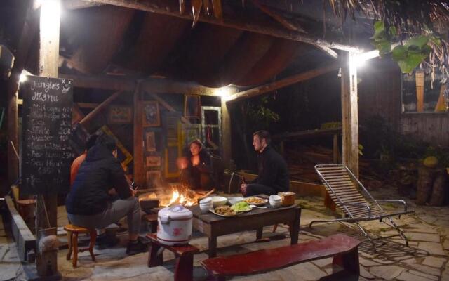 Sapa Jungle Pub  Homestay